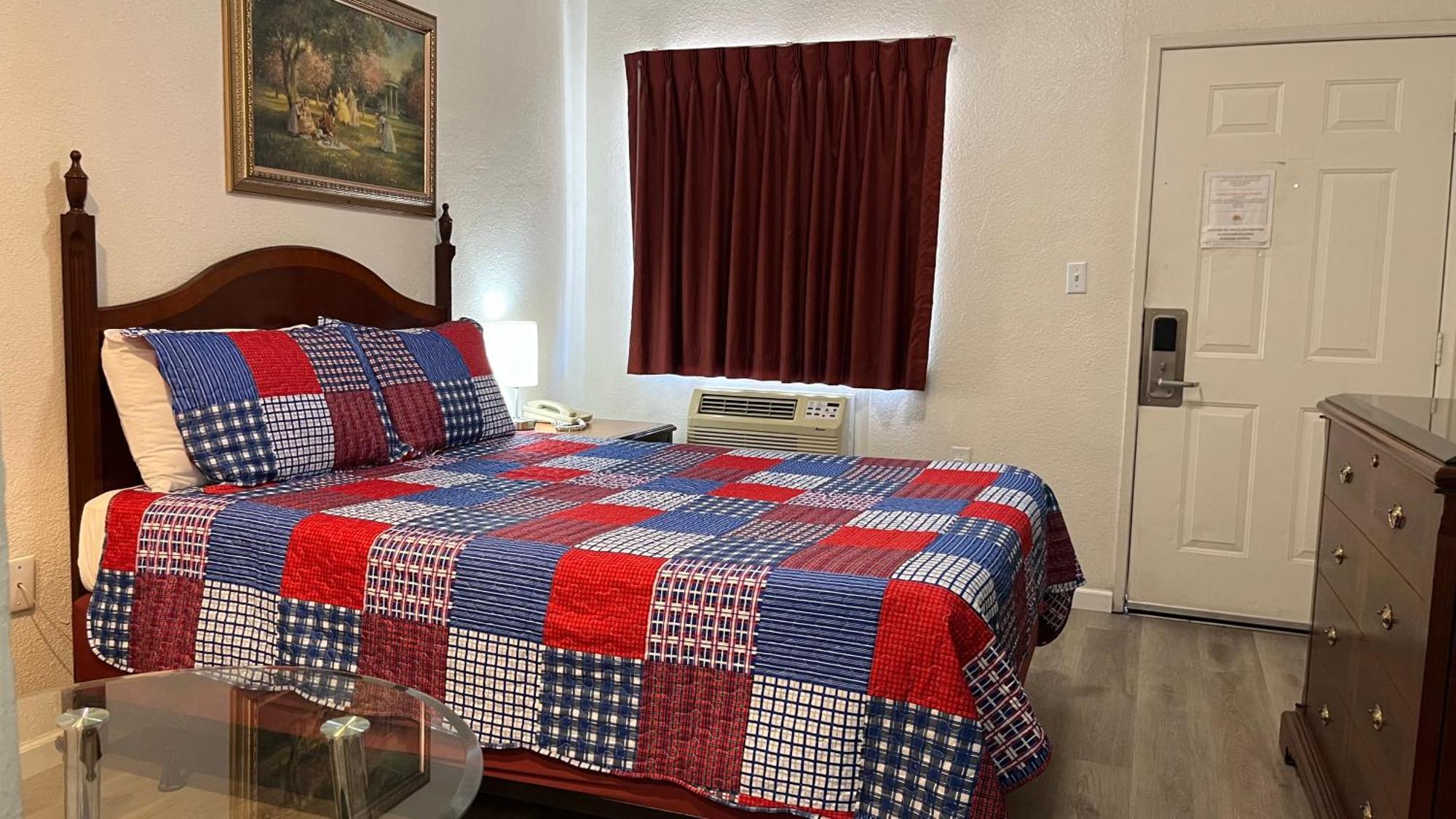 Economy Inn Пасо-Роблес Екстер'єр фото